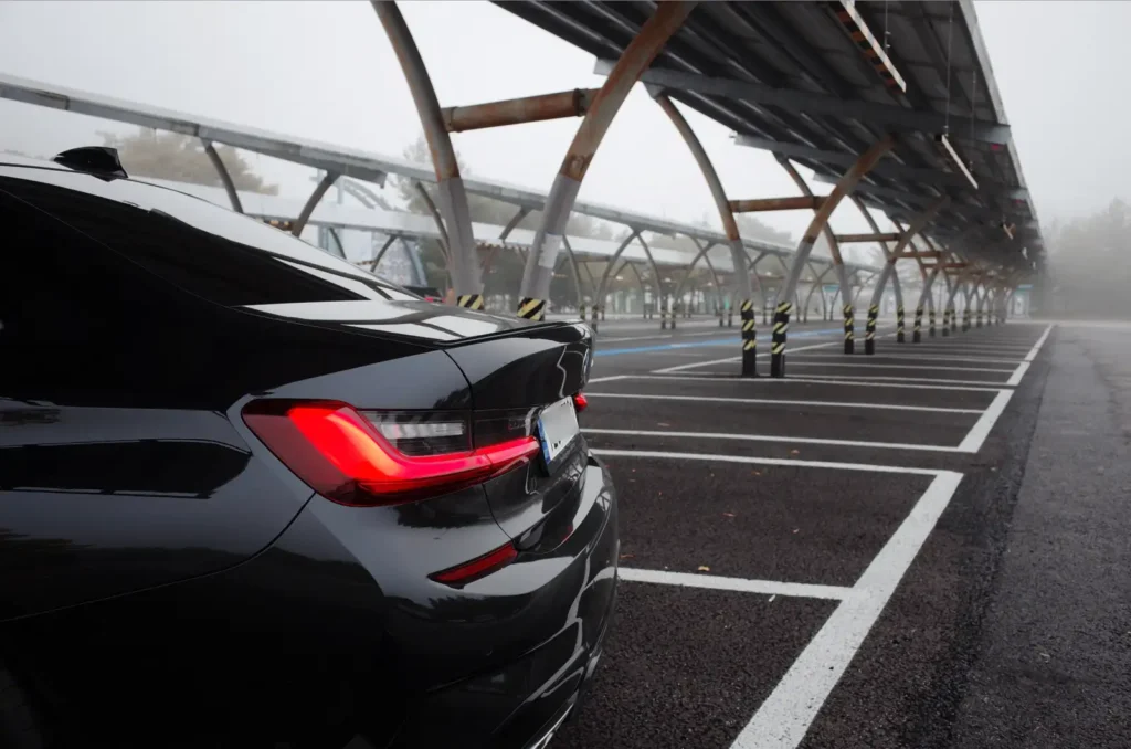 BMW M340i 테일램프 - TACO의 일상 속 BMW 운전의 즐거움