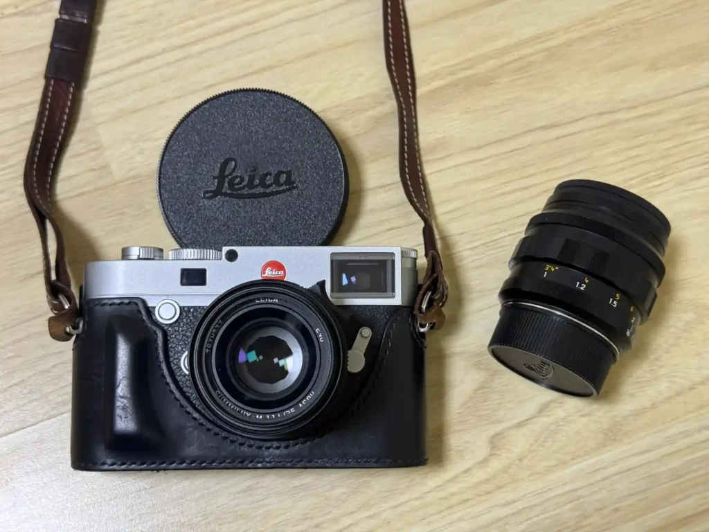 라이카 M10-R과 M 렌즈 컬렉션 (녹티룩스 50mm, 주미룩스 35mm)