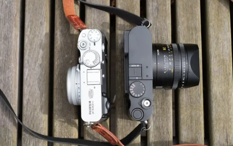Leica Q3와 Fujifilm X100VI 나란히 비교 - 2025년 최고의 라이프스타일 카메라 디자인과 크기 차이