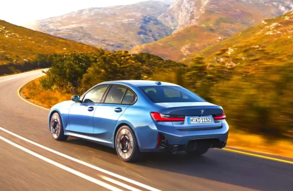 BMW M340i 산악 도로 코너링, 안정적인 서스펜션과 승차감