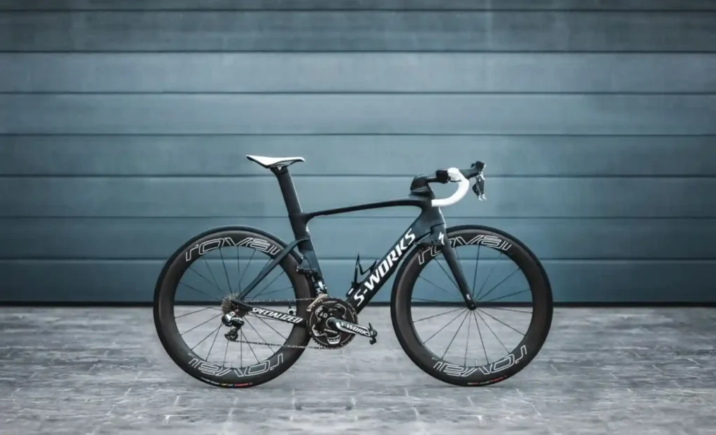 Specialized S-Works Venge ViAS 에어로 로드바이크 스튜디오 이미지