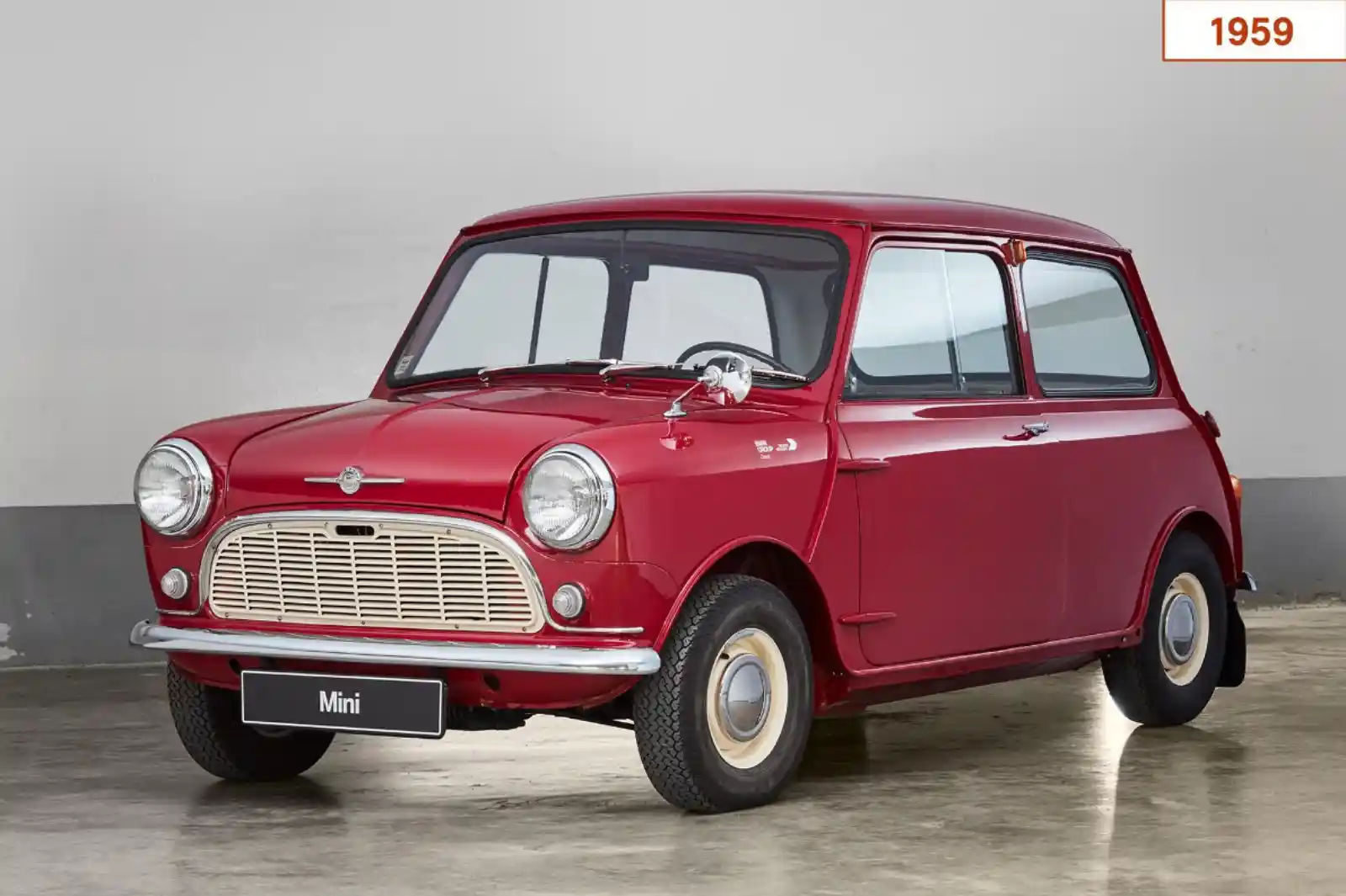 1959년 오리지널 MINI, 빨간색 차체 전측면 컷